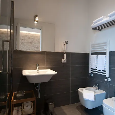 ベッド・アンド・ブレックファスト Domus Castroni Pompeo Magno