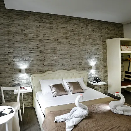 Bed & Breakfast Domus Castroni Pompeo Magno Roma