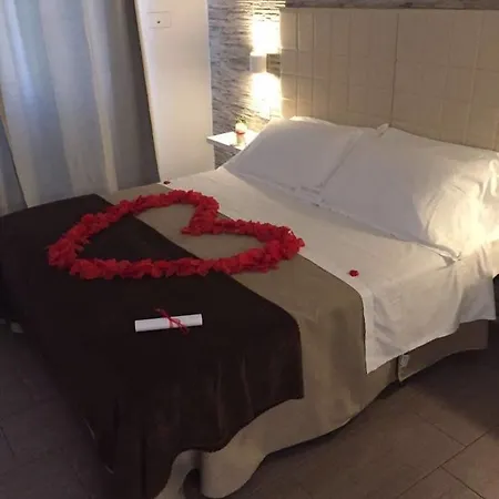 Domus Castroni Pompeo Magno 3* Roma