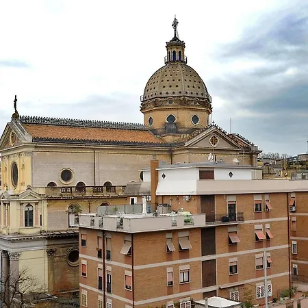 Bed & Breakfast Domus Castroni Pompeo Magno Roma