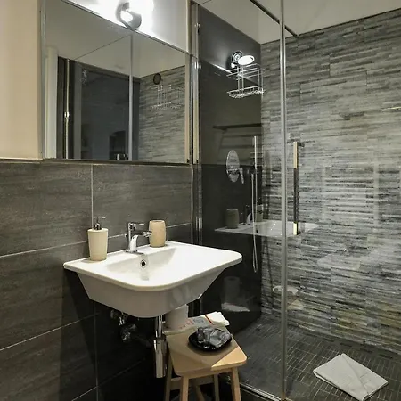 Domus Castroni Pompeo Magno Bed & Breakfast Roma