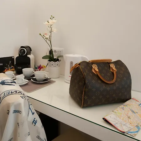 Bed & Breakfast Domus Castroni Pompeo Magno Roma